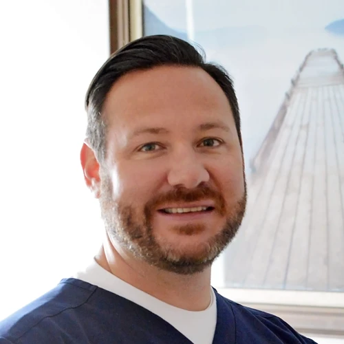Chiropractor Peoria IL Justin Tuttle